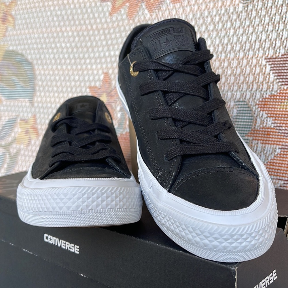 Converse WMNS Chuck Taylor All Stars ll OX 555958C BLACK/BLACK/WHITE Sneakers - Picture 9 of 16